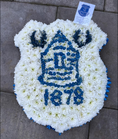 EFC tribute - This extra special tribute is ideal for an EFC fan. The full badge is around 2ft sq. A personalised ribbon can be added on request